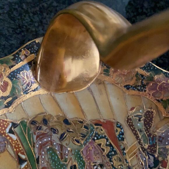 Chinese Satsuma Basket - Picture 7 of 11